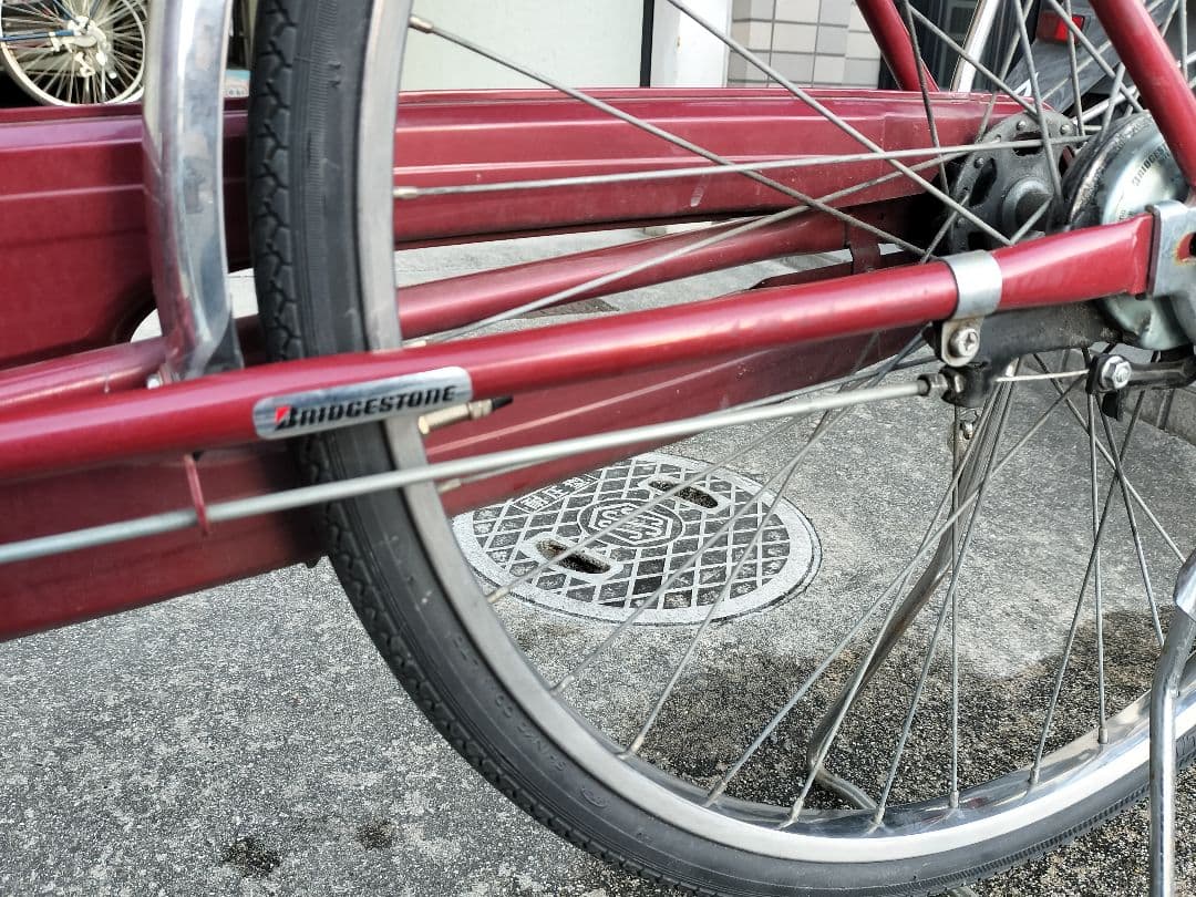 ブリヂストン シティサイクル 赤 2バスケット　変速ギア無し　大阪府寝屋川市