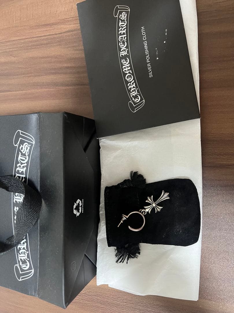 Chrome Hearts タイニークロス