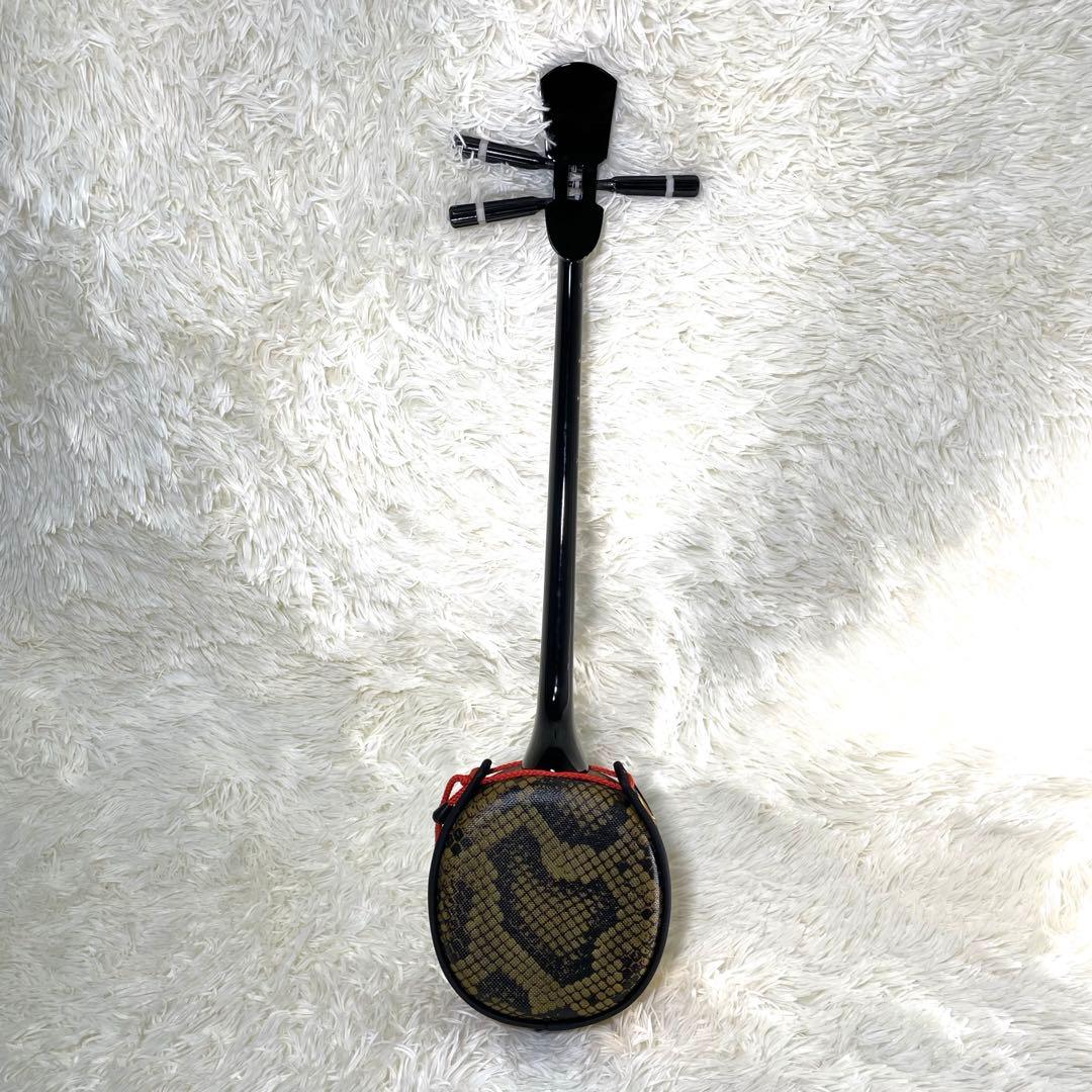 沖縄三味線　人工皮 合皮 ヘビ皮柄