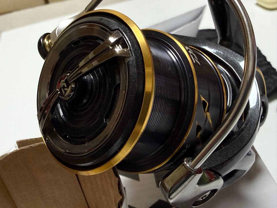 ケ*ジ様 Daiwa 21Caldia カルディア 4000SーC