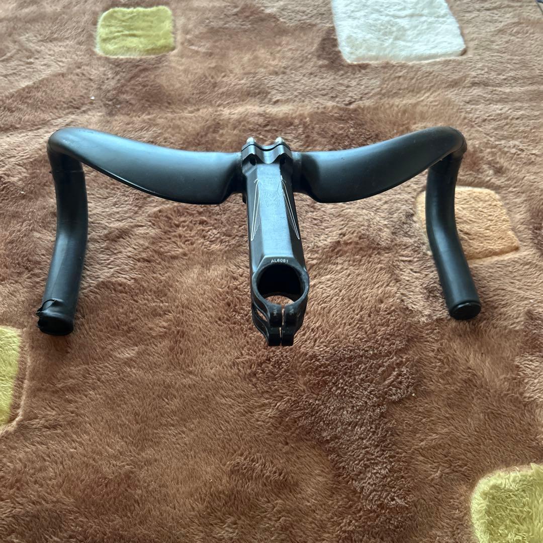 LOOK カーボンファイバー ドロップハンドル