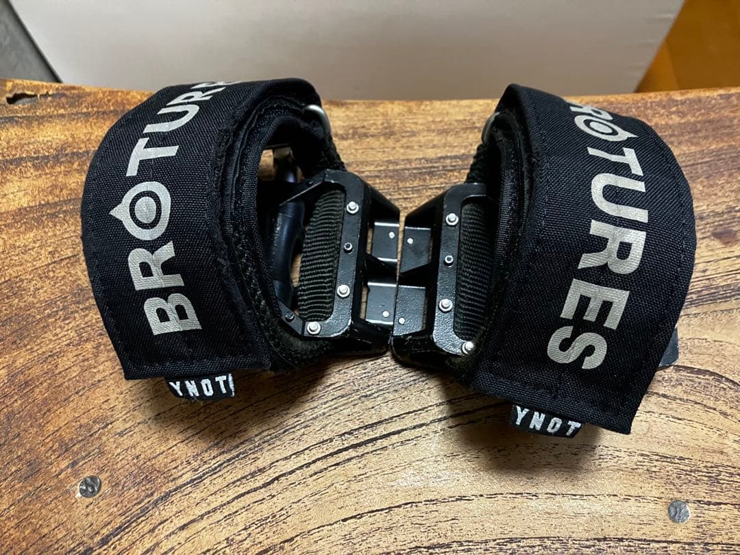YNOT BROTURES別注 ペダルストラップ MKS ALWAYS セット