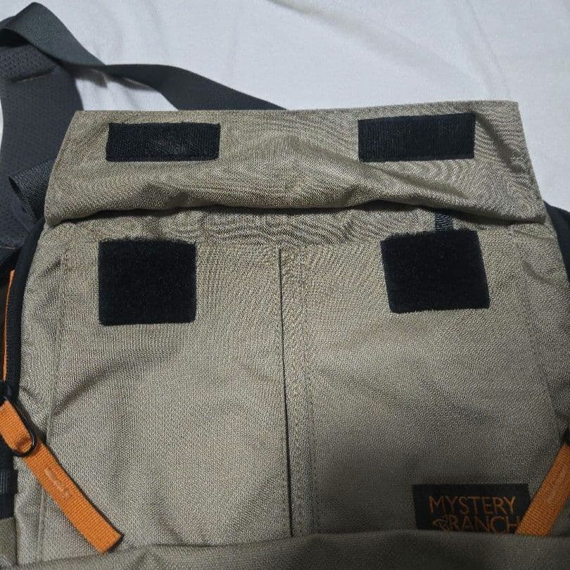 MYSTERY RANCH ショルダー バッグ ディストリクト8 ポーチ