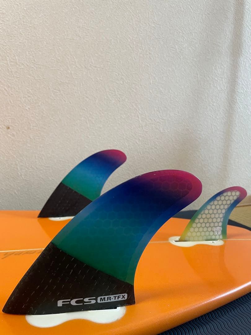 本日まで】サーフボード ミッドレングス 6.4