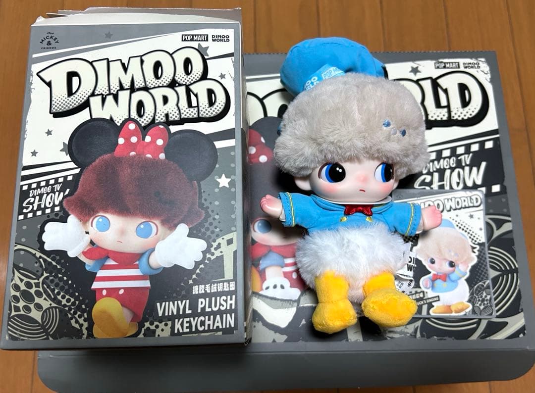 POPMART DIMOO WORLD ぬいキー ドナルド チップ&デール - メルカリ