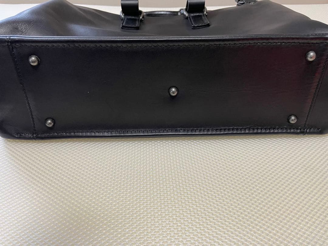 corbo コルボ　レザーバッグ　美品