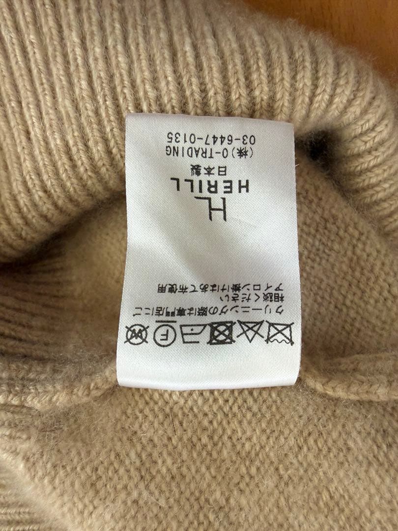 HERILL GCゴールデンキャッシュカシミアタートルニット　size3
