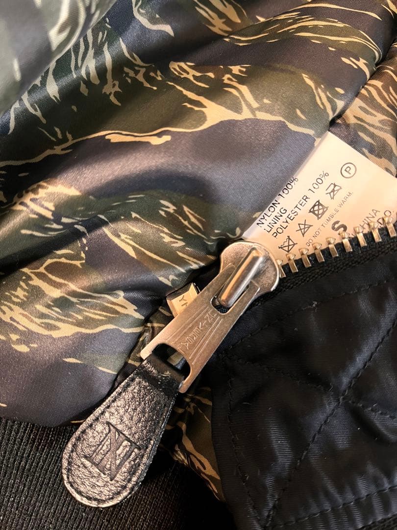 The BONEZ MA-1ジャケット ブラック限定333枚