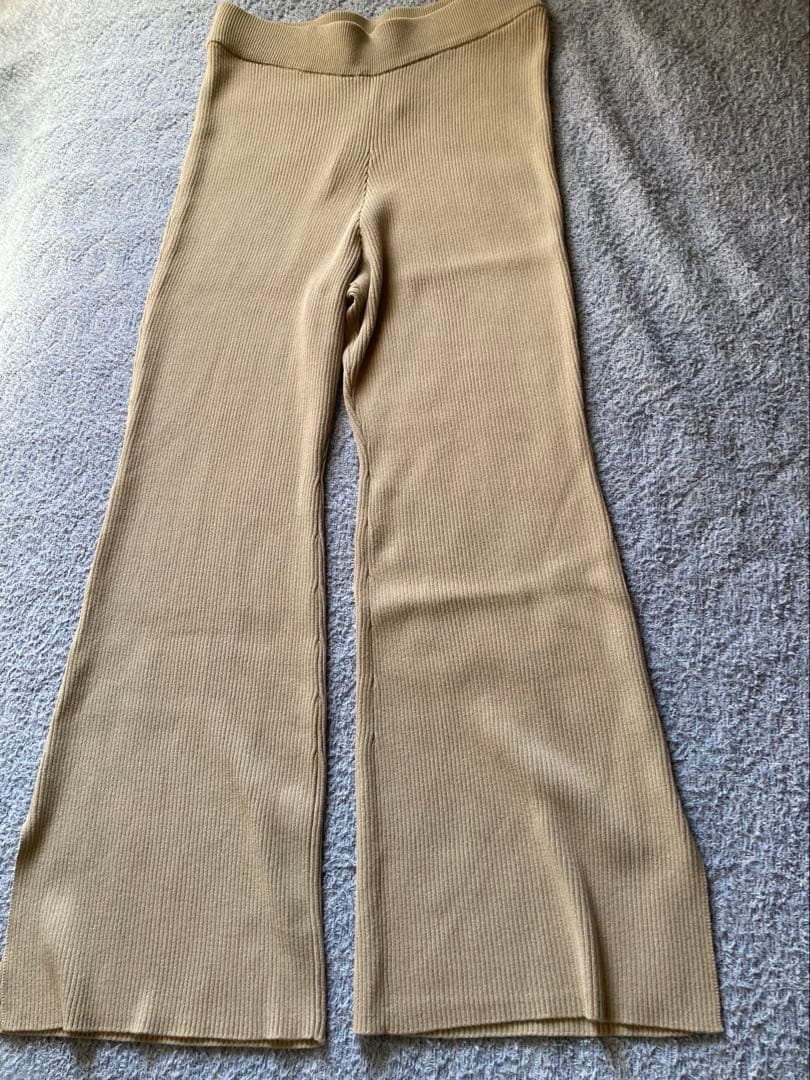 L.Appartement ベージュ　ニットパンツ Sサイズ
