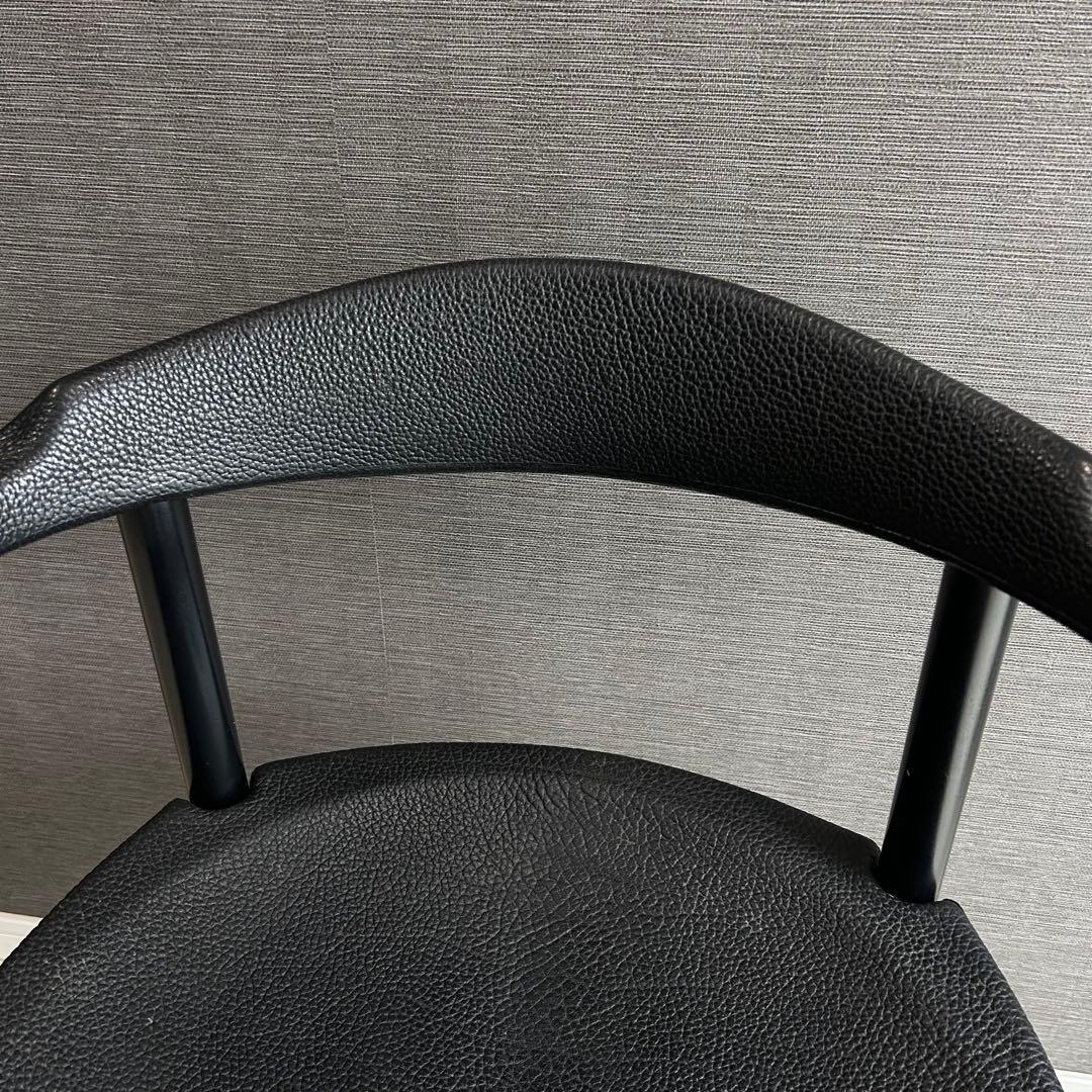 カッシーナ レオナルド アームチェア 椅子 ブラック 名作 デザイナーズ家具