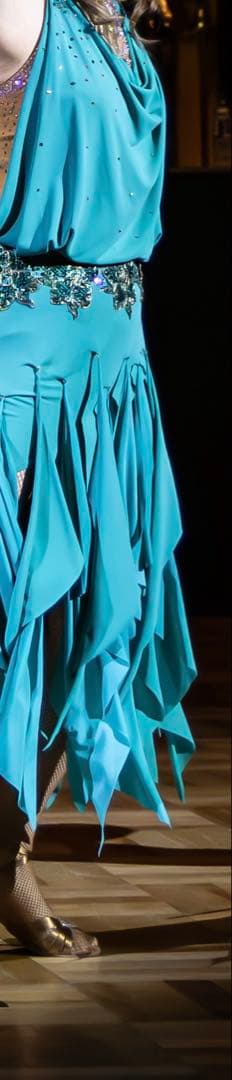 社交ダンス フジタドレス ラテン　石付きドレス　エメラルドグリーン フリル