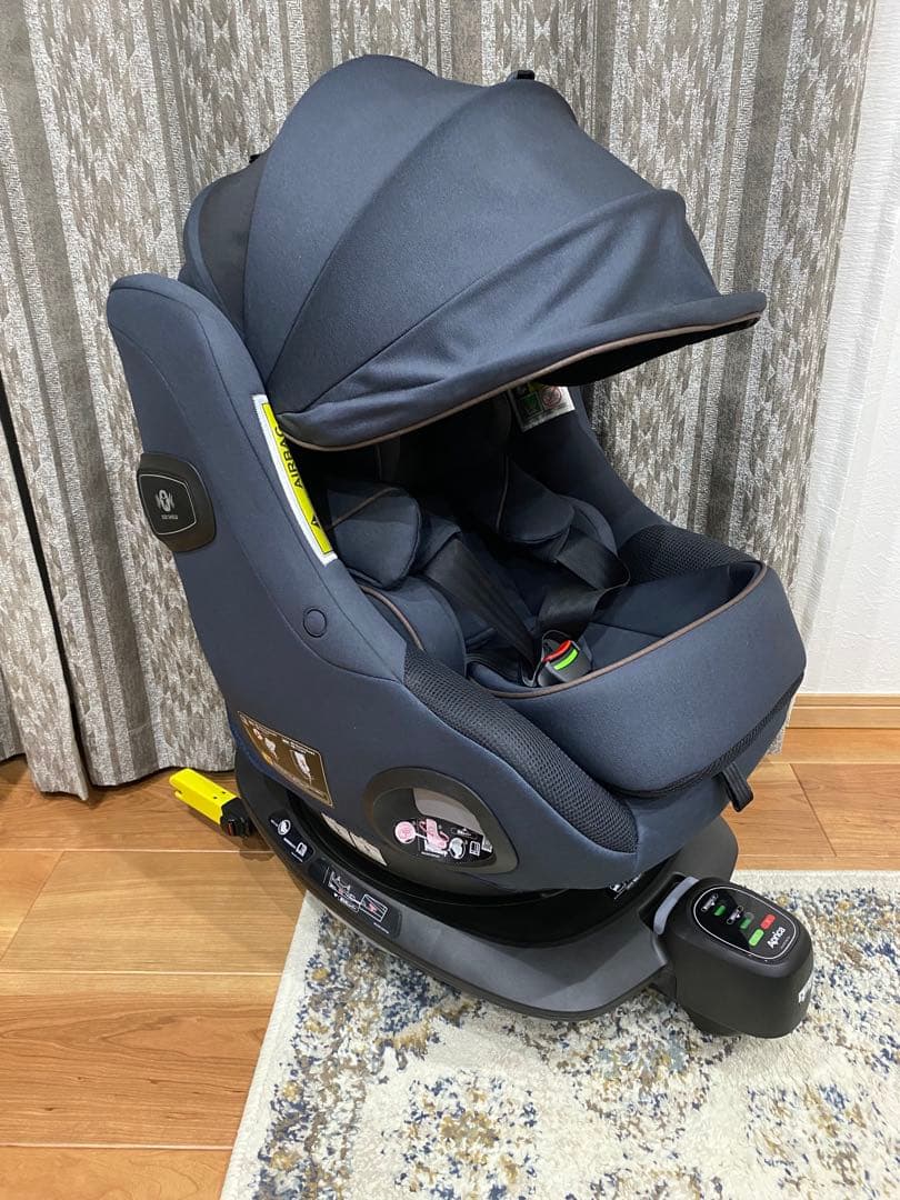 バ*ト様 極美品！アップリカ　Aprica　クルリラビッテエックス　R129適合