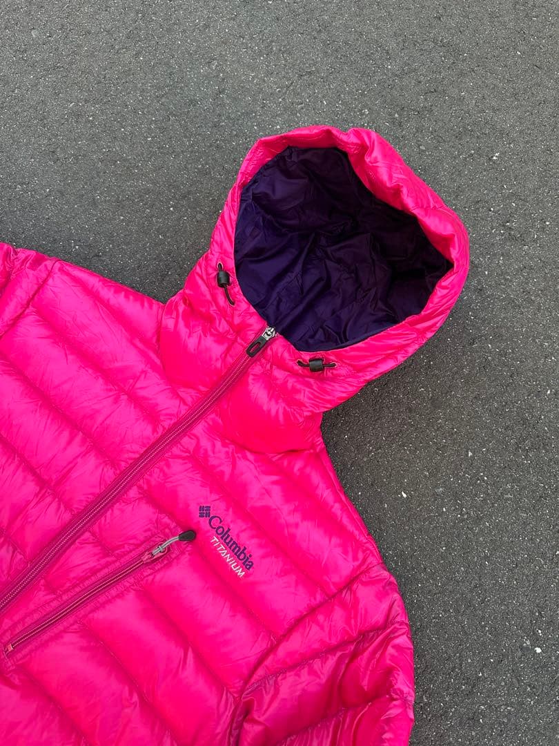 希少 Columbiaクレーターレイク ダウンパーカ y2k ドローコード 刺繍