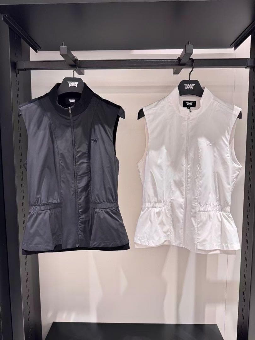 ラスト1点＆最終値下・PXG ゴルフペップラムベスト⚫︎白異素材MIX