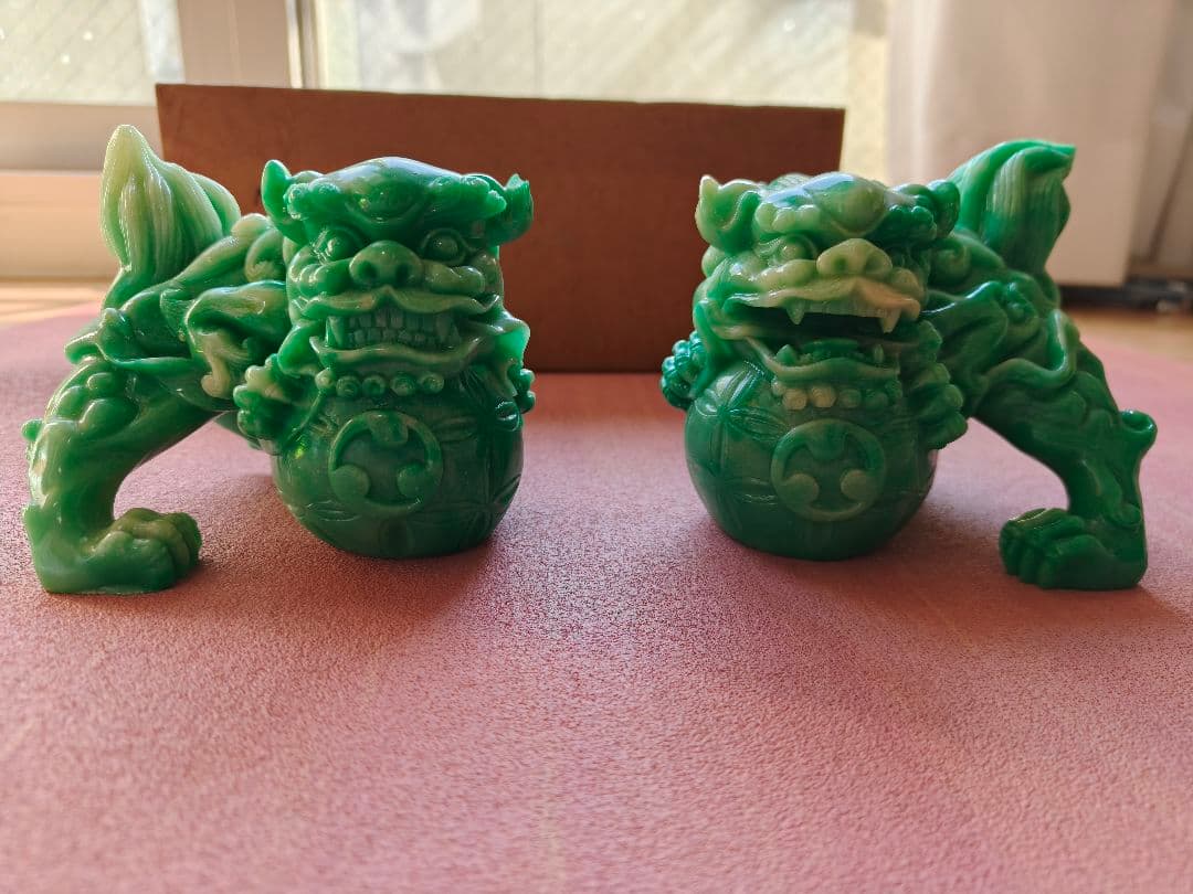 翡翠 獅子像 緑色 2体セット - メルカリ
