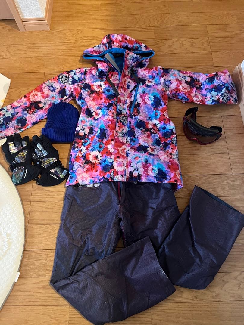 エスティボスノボーウェア村田倫子