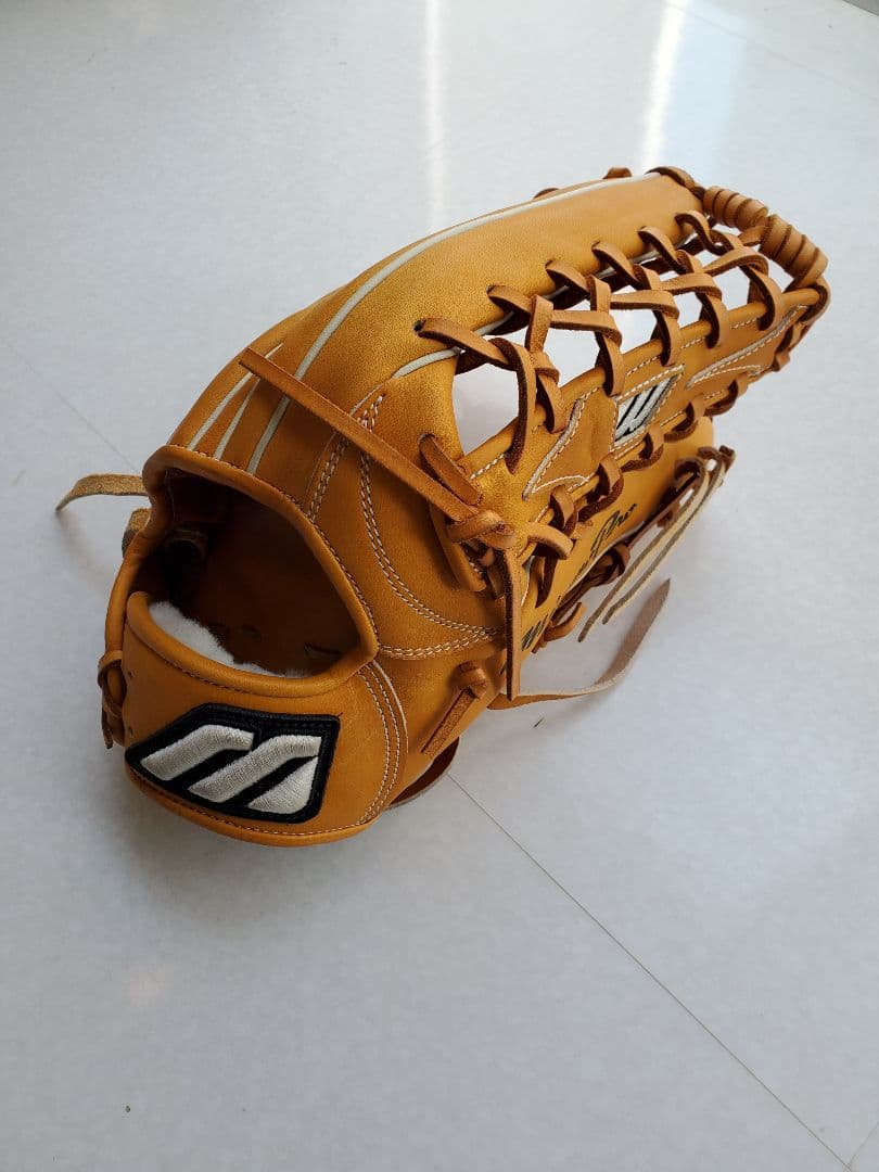 ミズノプロ ビッグM プラチナ イチローモデル 2004 限定 軟式用 - メルカリ