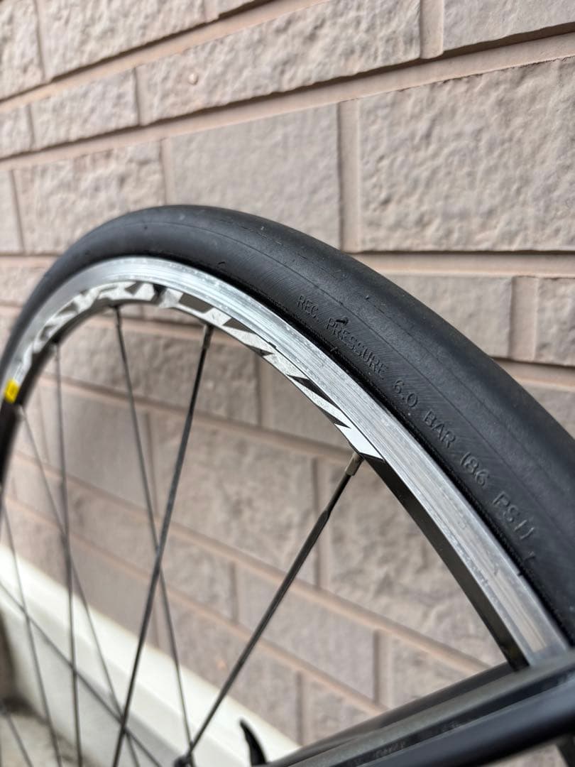 KUOTA KOUGAR SHIMANO ULTEGRA 2018年