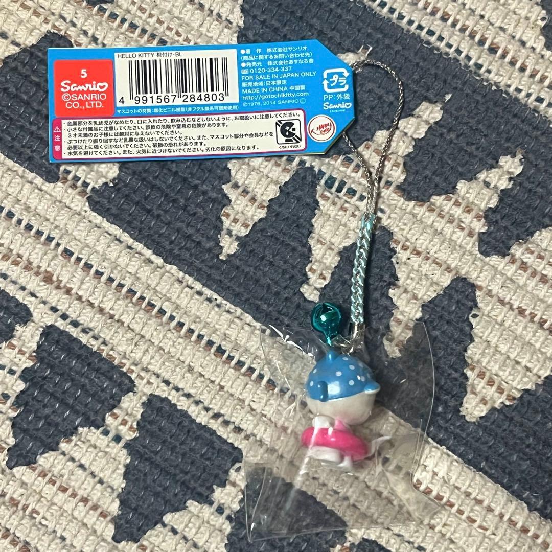 ご当地キティ　沖縄限定　ジンベイザメ