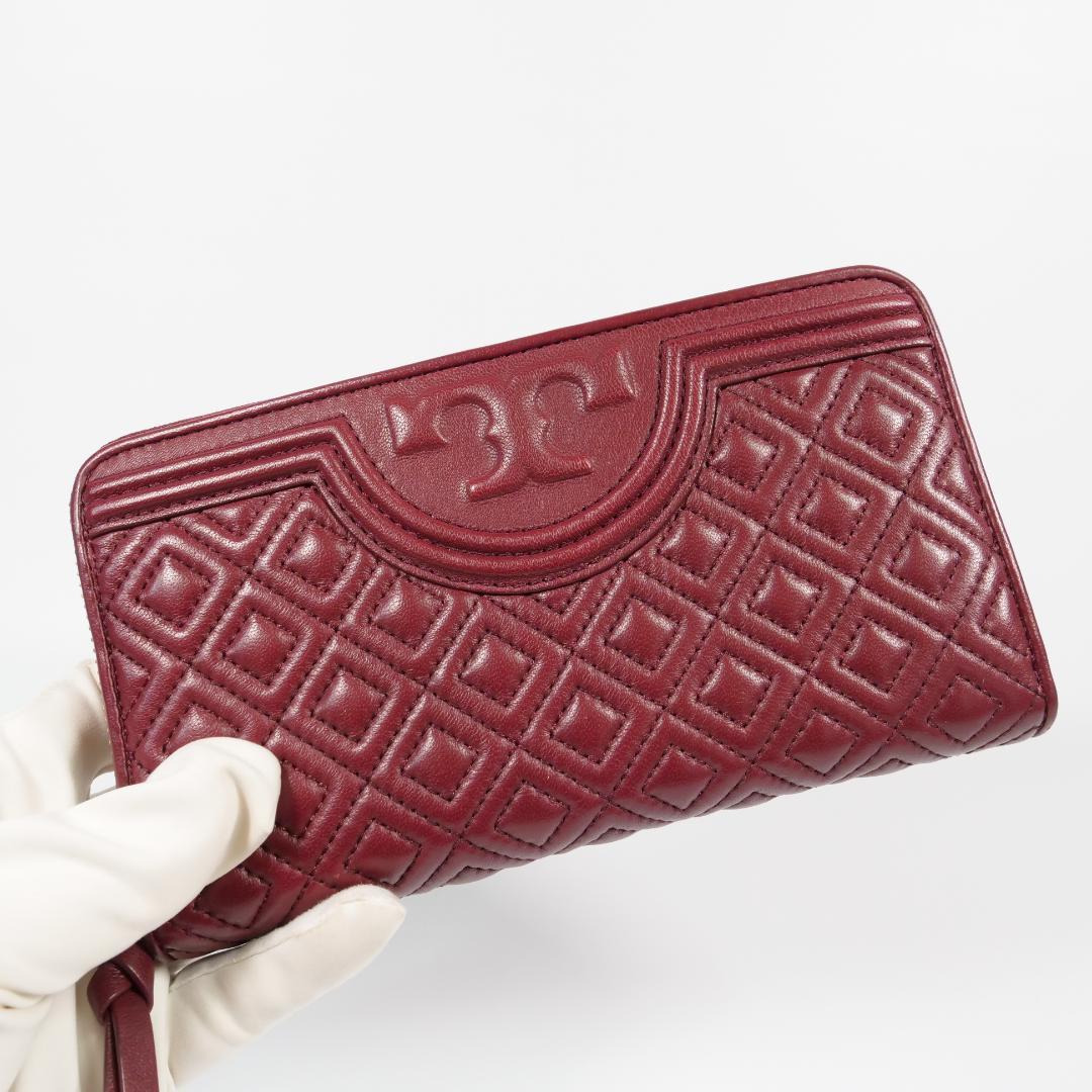 極美品✨ トリーバーチ 長財布 ラウンドファスナー ボルドー キルティング
