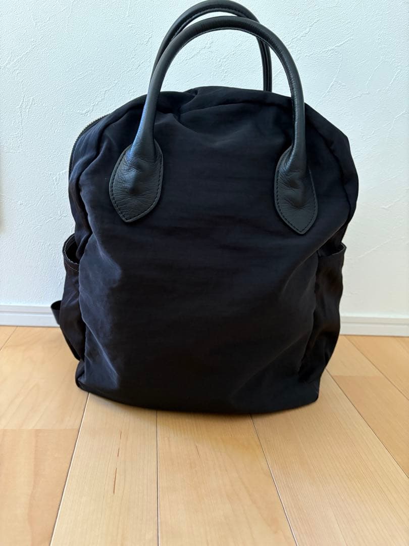 OUR レザー持ち手の2wayリュック