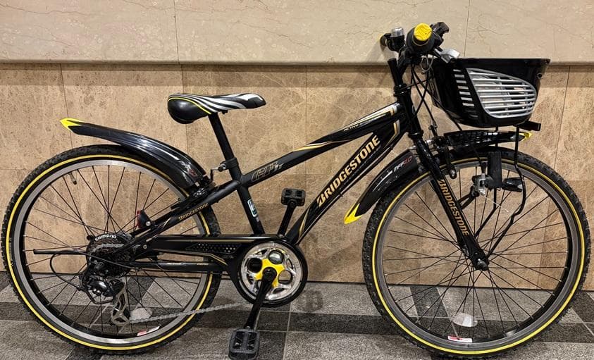 ブリジストンクロスファイヤージュニア-手渡しのみでお願いします。