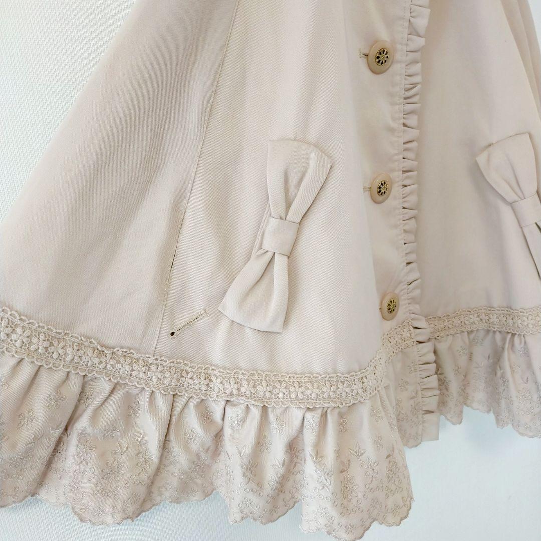 LIZ LISAリズリサ　ベージュ フリル ポンチョ トレンチコート風 姫系　Ｆ