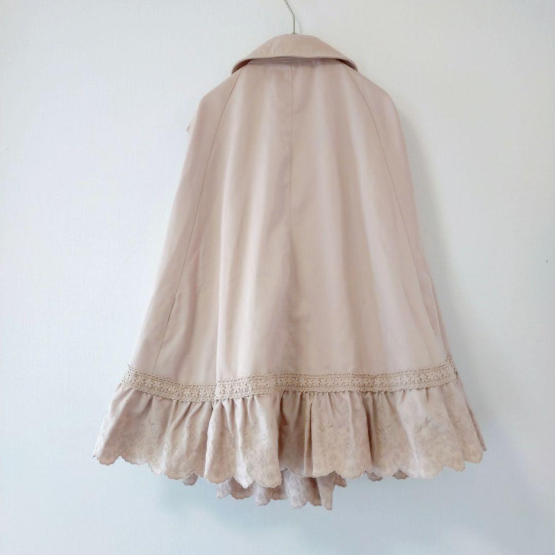 LIZ LISAリズリサ　ベージュ フリル ポンチョ トレンチコート風 姫系　Ｆ