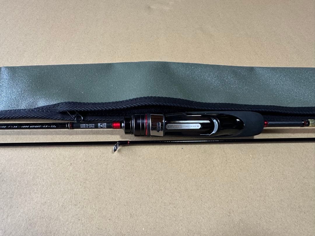 がまかつ　ラグゼ　ストーリアF 66 FL-Solid.R