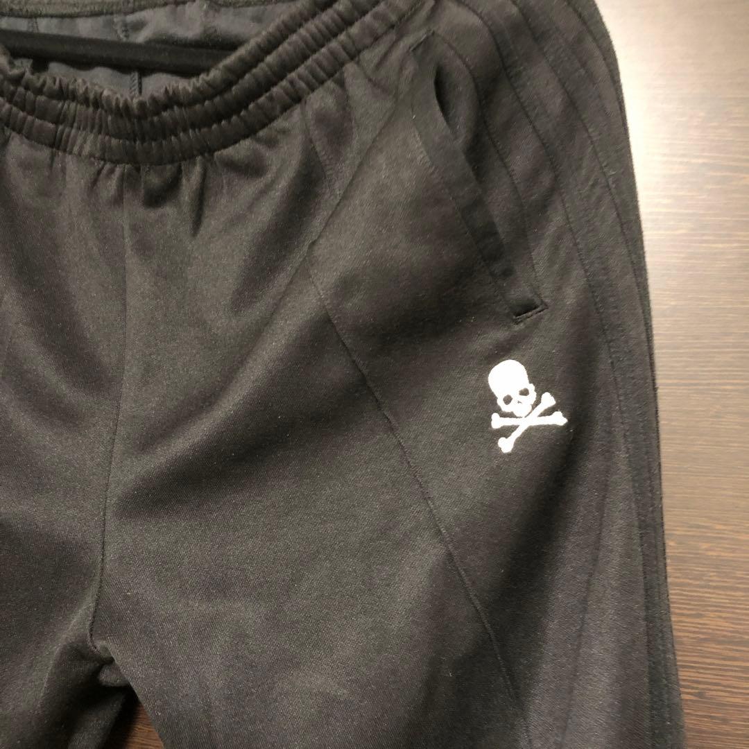 マスターマインド adidas スカルプリント ブラックジャージパンツ