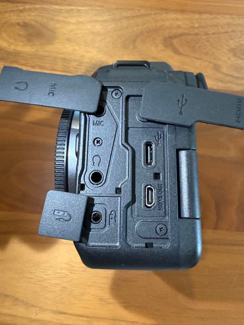 【美品】Canon EOS R6 Mark II 本体　ショット数8000以下！