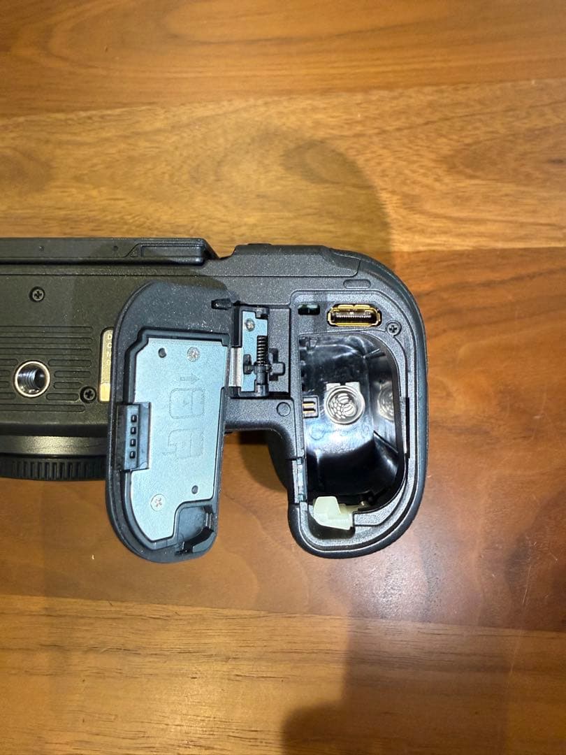 【美品】Canon EOS R6 Mark II 本体　ショット数8000以下！