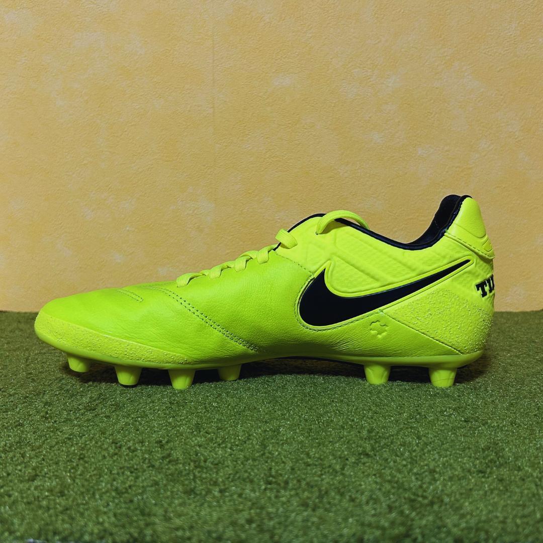 新品 未使用 サッカースパイク ナイキ ティエンポ HG 激レア 24.0cm
