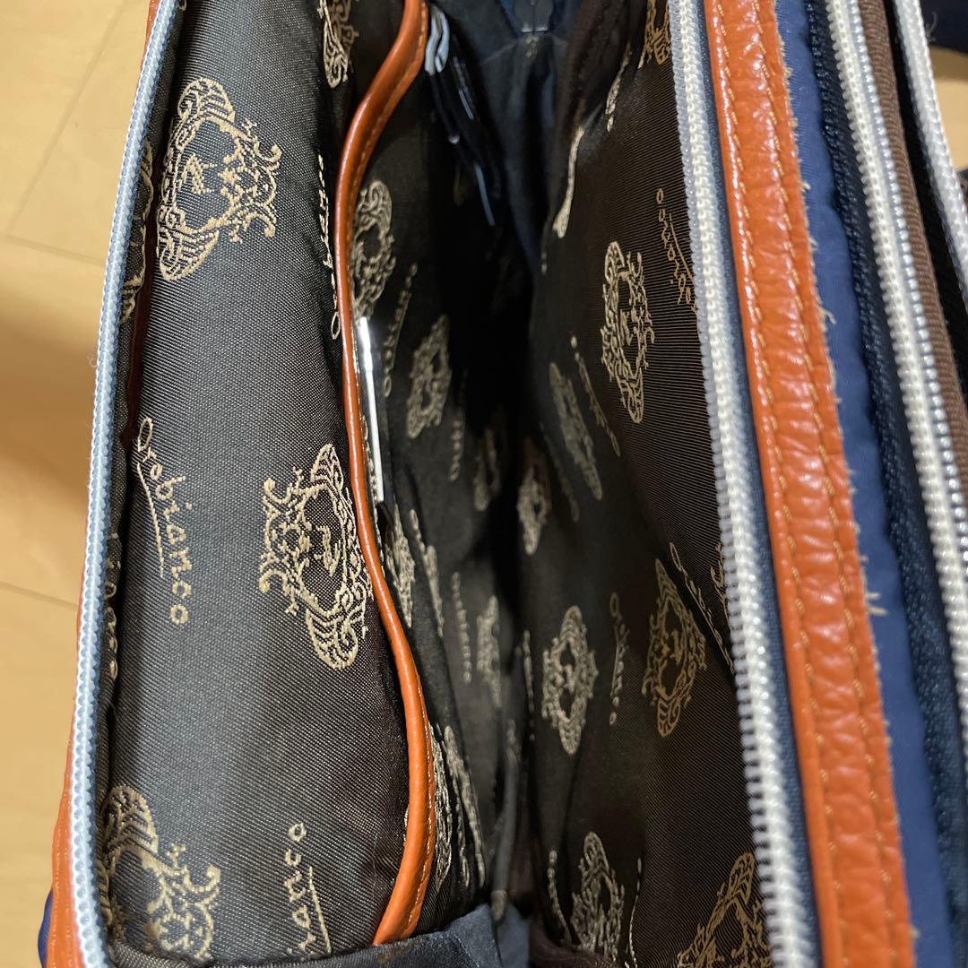 【まいたろー❤︎】Orobiancoオロビアンコネイビーとブラウンショルダー