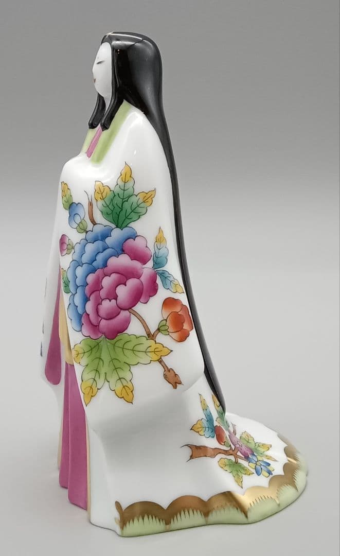 HEREND ヘレンド ヴィクトリアブーケ 雛人形 立ち雛 台座付き