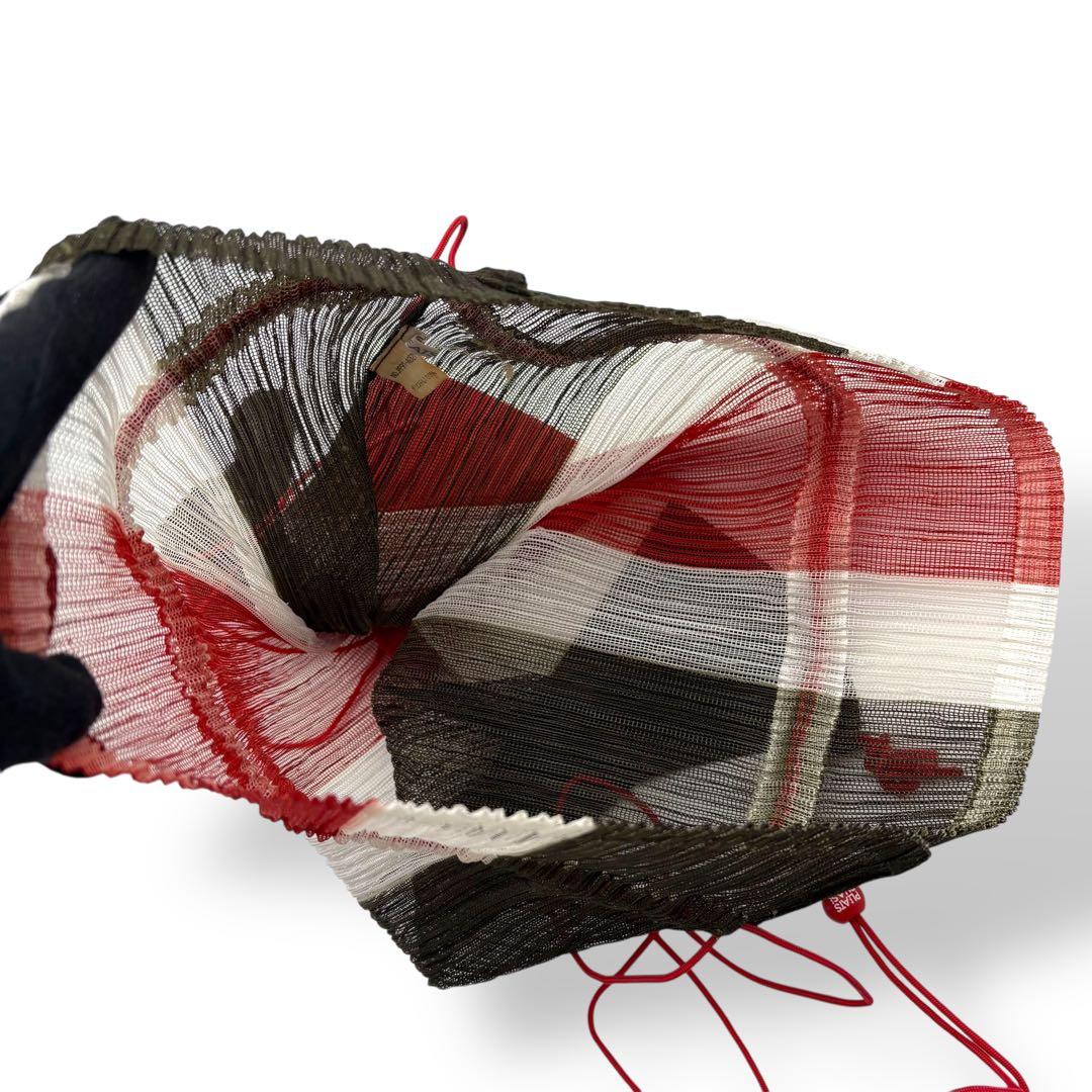 専用 イッセイミヤケ リュックサック プリーツプリーズ マルチカラー 巾着