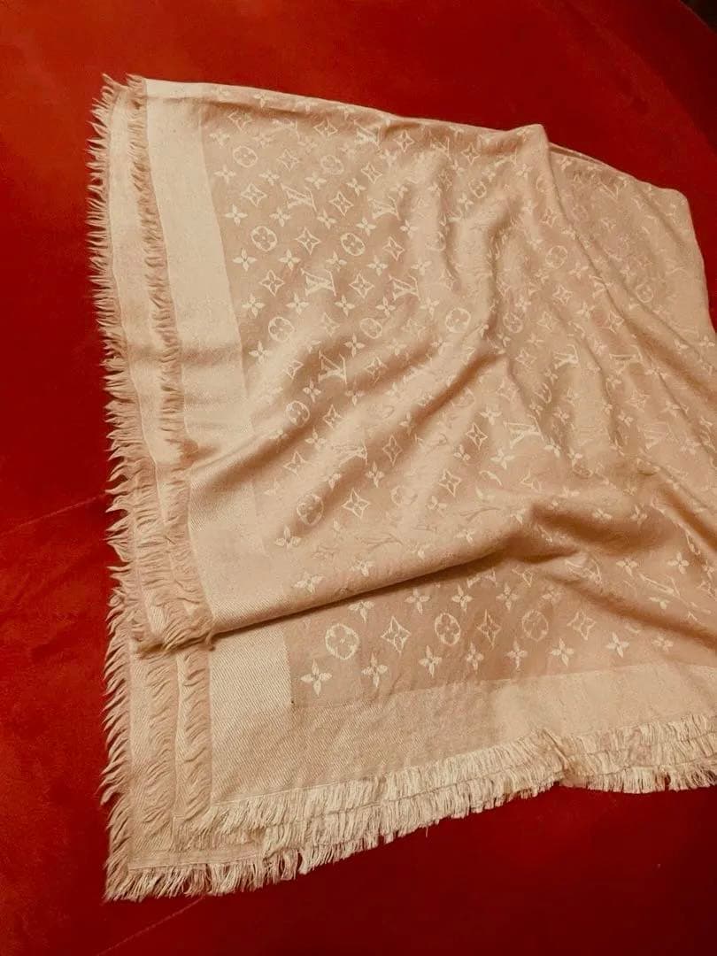 希少ピンク美品Louis Vuitton ストール 大判シルクウール