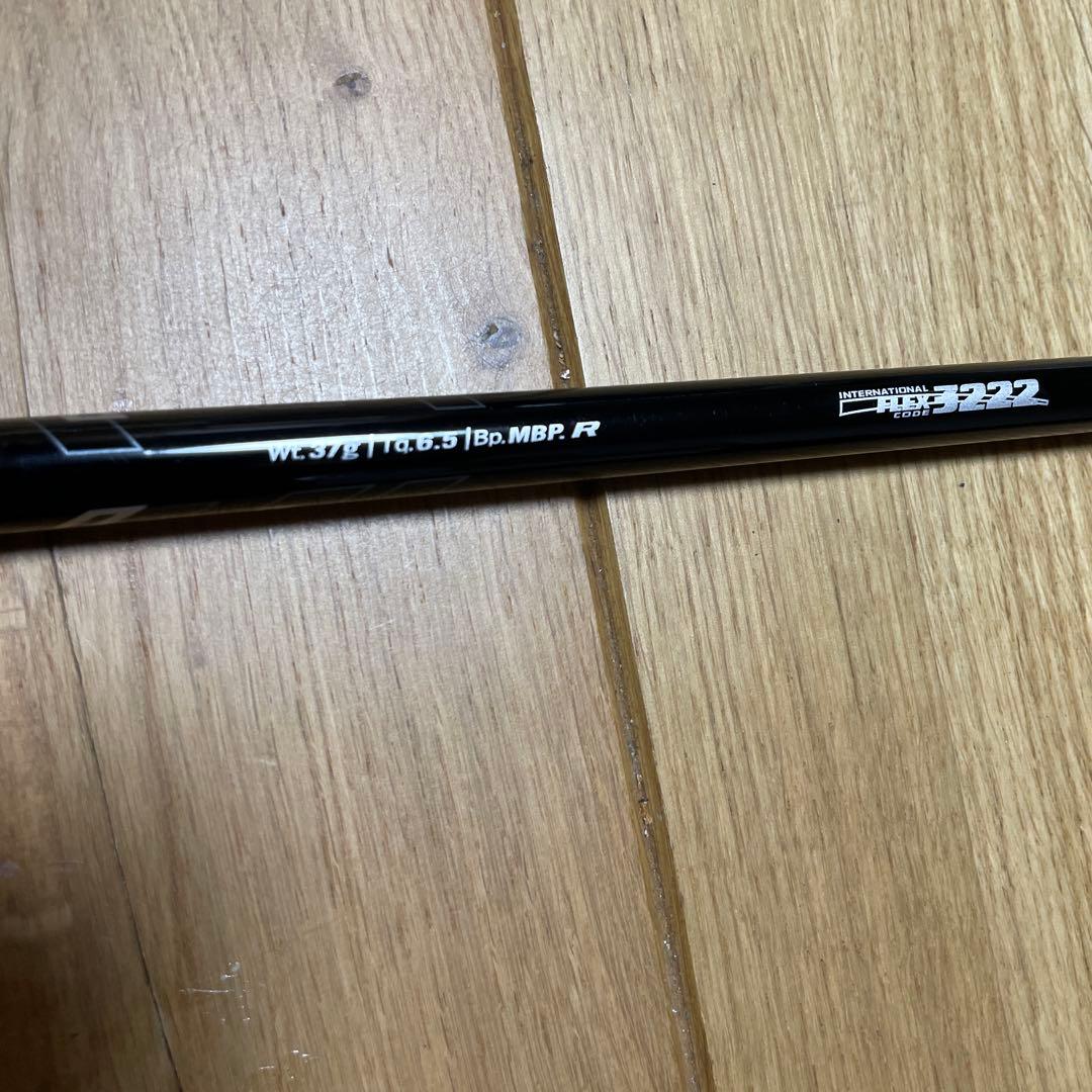 赤い色 XXIO 11 ドライバー 10.5°