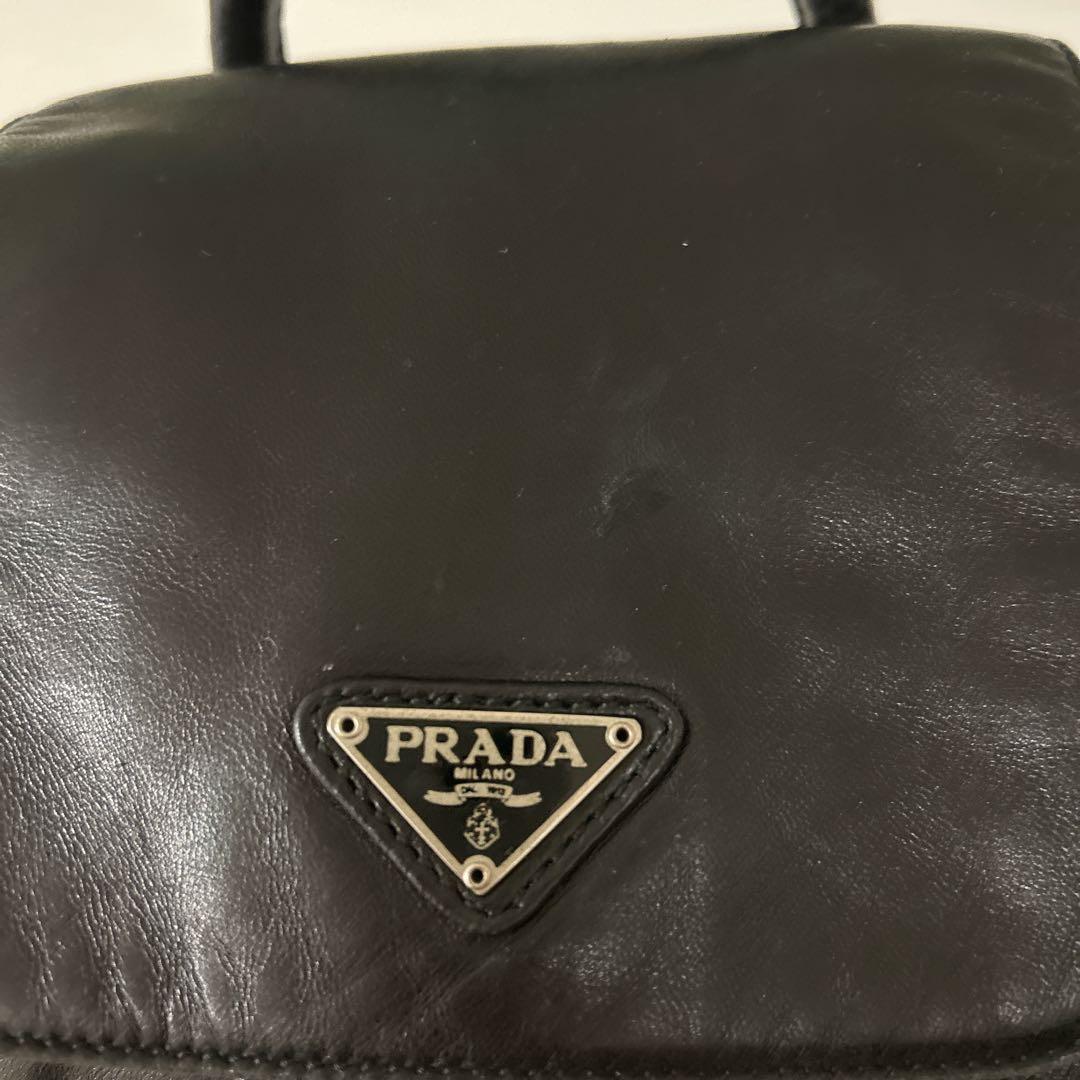 PRADA ブラック レザー ミニサイズ　バックパック
