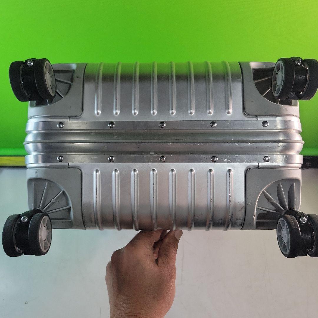 リモワ　オリジナル　925.53.00.4　キャビン　シルバー35リットル4輪