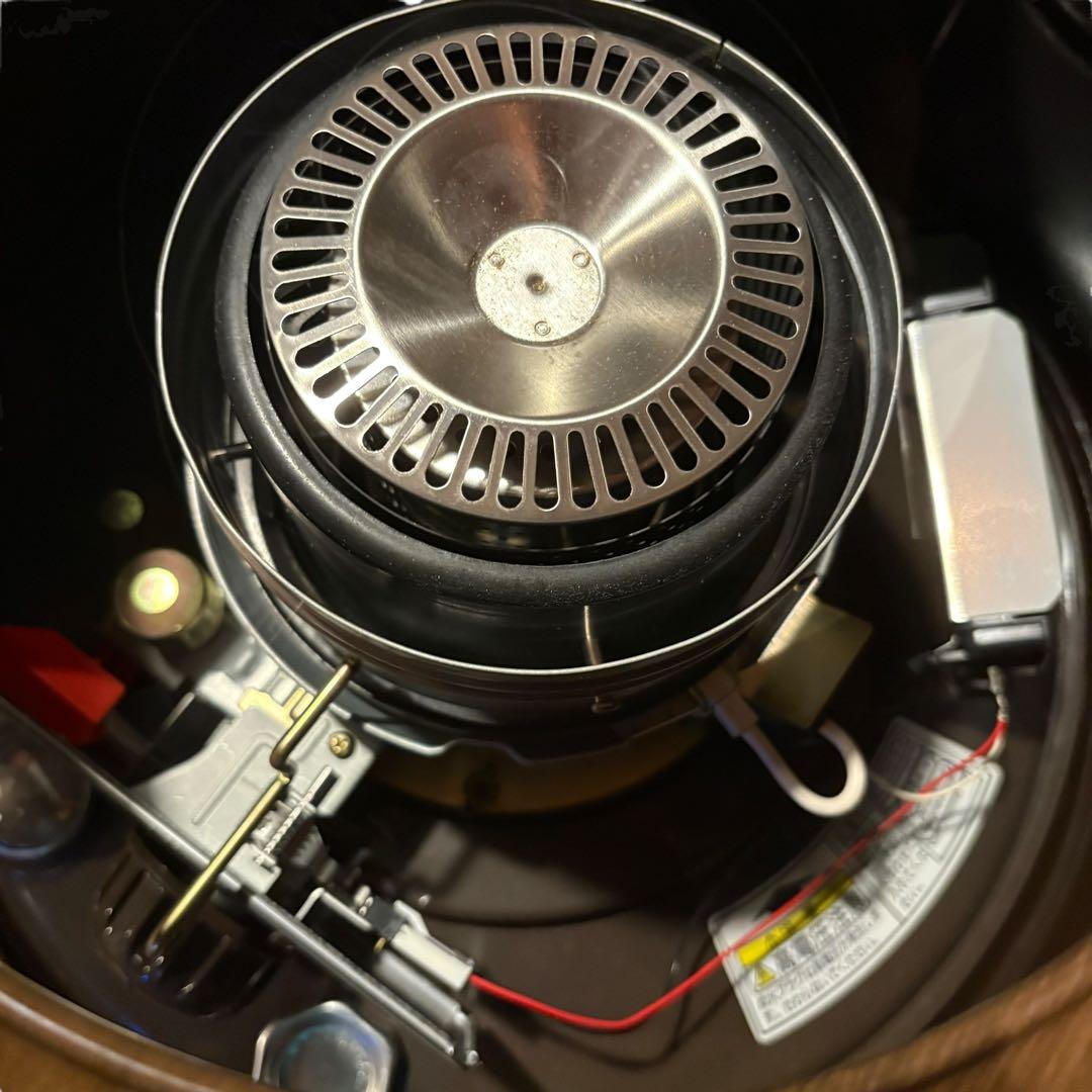 煮炊きができるストーブ！トヨトミ 火鉢型石油ストーブ HH-210