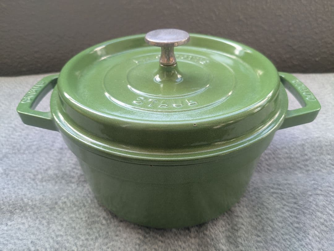 staub ピコココットラウンド　20 ライムグリーン