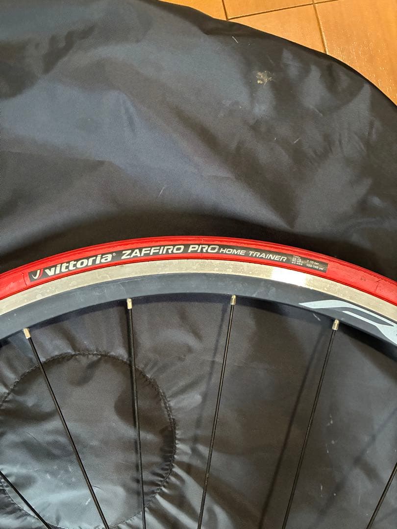 Vittoria Zaffiro PRO 交換タイヤ一式