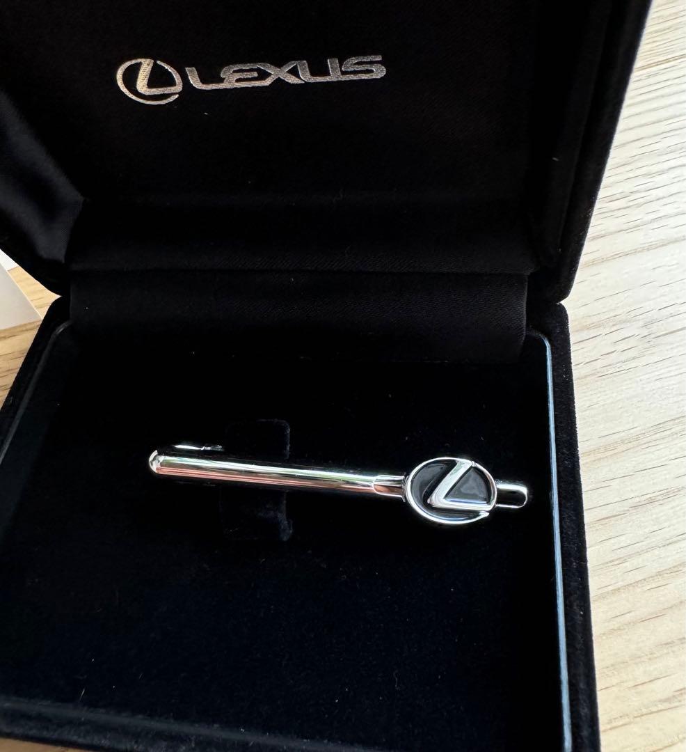 新品未使用 LEXUS レクサス ネクタイピン 箱付き シルバー ロゴ刻印