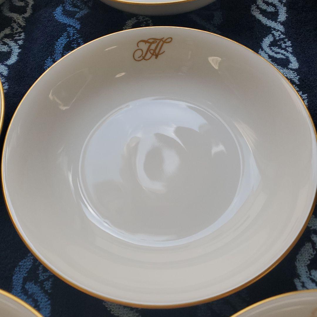 オールド大倉 大倉陶園 ゴールドライン 皿 8枚 OKURA 白磁 金彩 - メルカリ