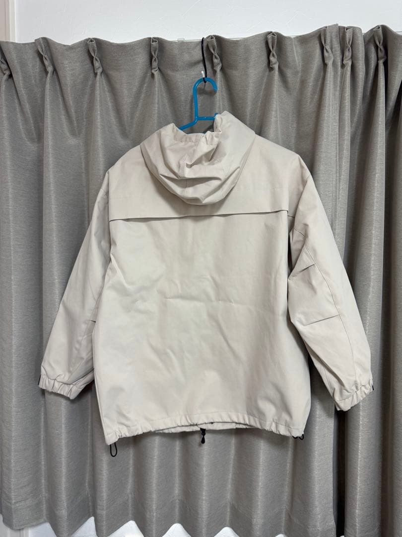 本当に 安い 通販スポーツ - HIMANI フード付きジャケット ベージュ