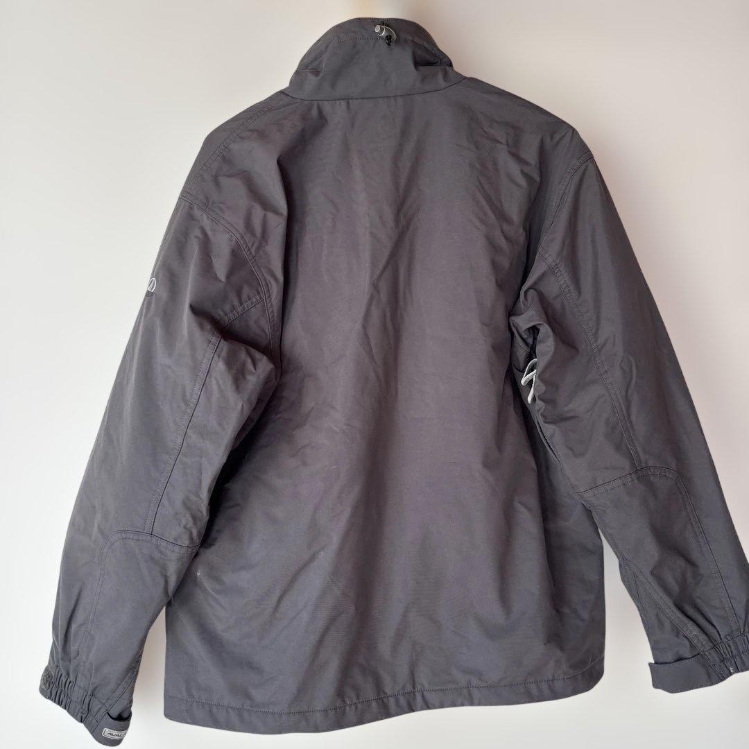 アバランチ　スノボウェア　グレー