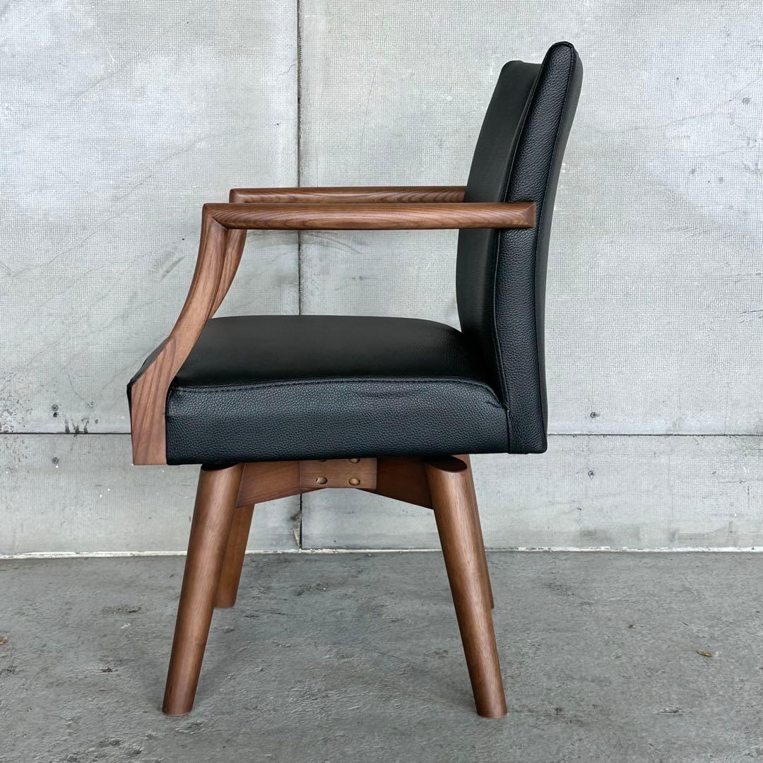 シギヤマ家具 SK ARCHE MBR 04 チェア｜天然木×ブラックレザー調｜