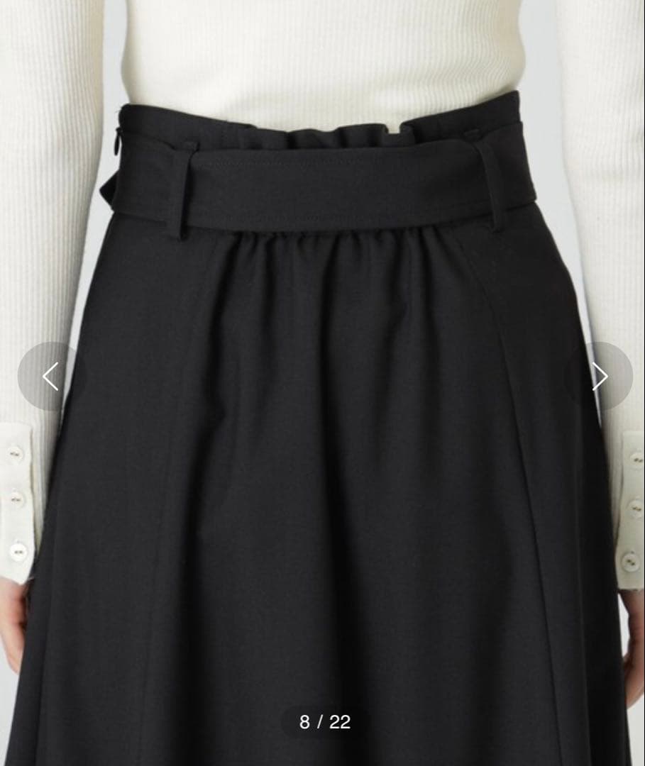 ブルーレーベルクレストブリッジ　スカート