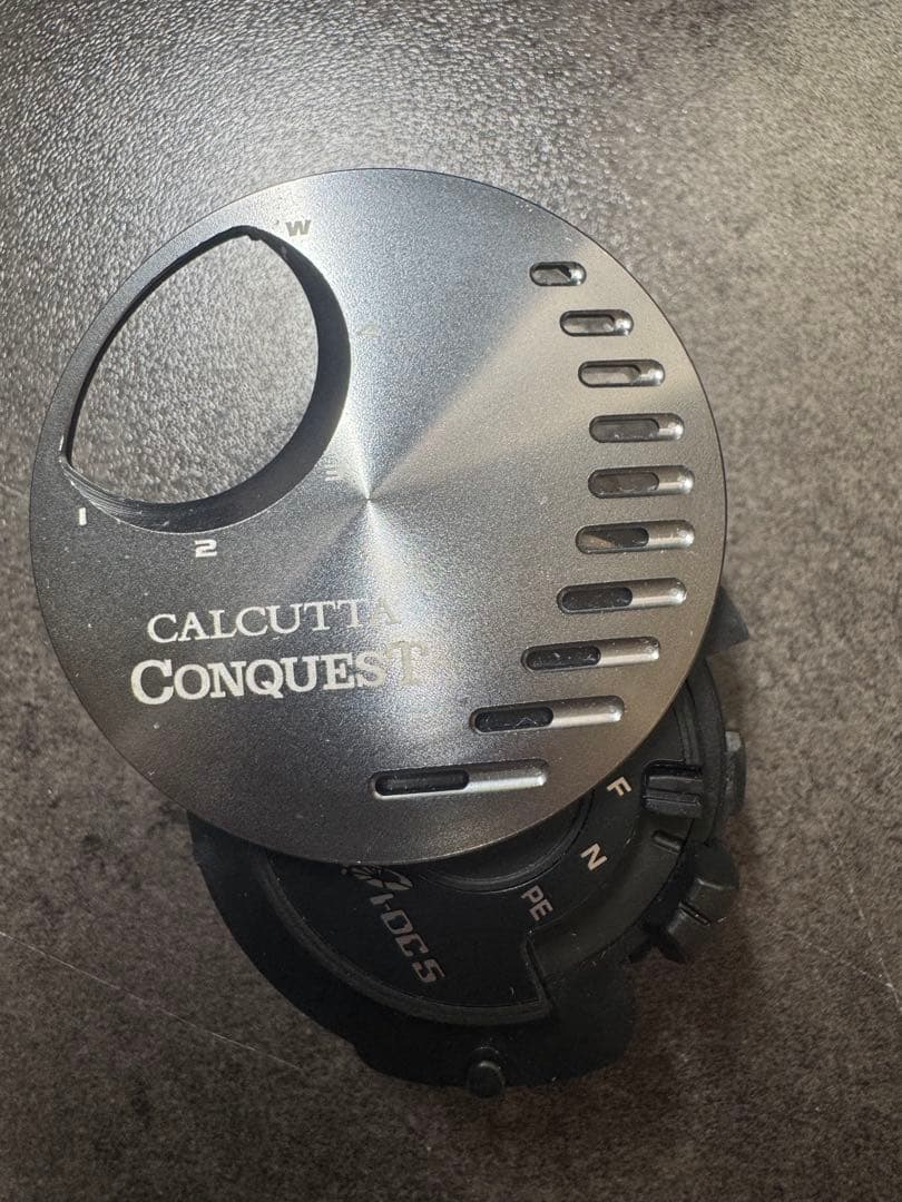 美品　SHIMANO 20 CALCUTTA CONQUEST DC 100